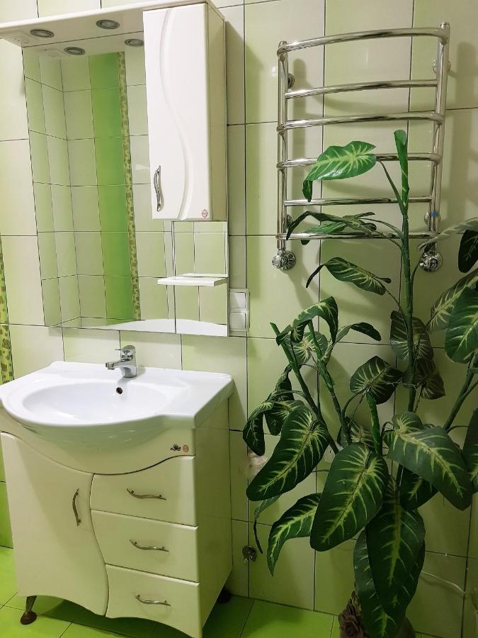 Мини Отель Аркадия ムィコラーイウ エクステリア 写真